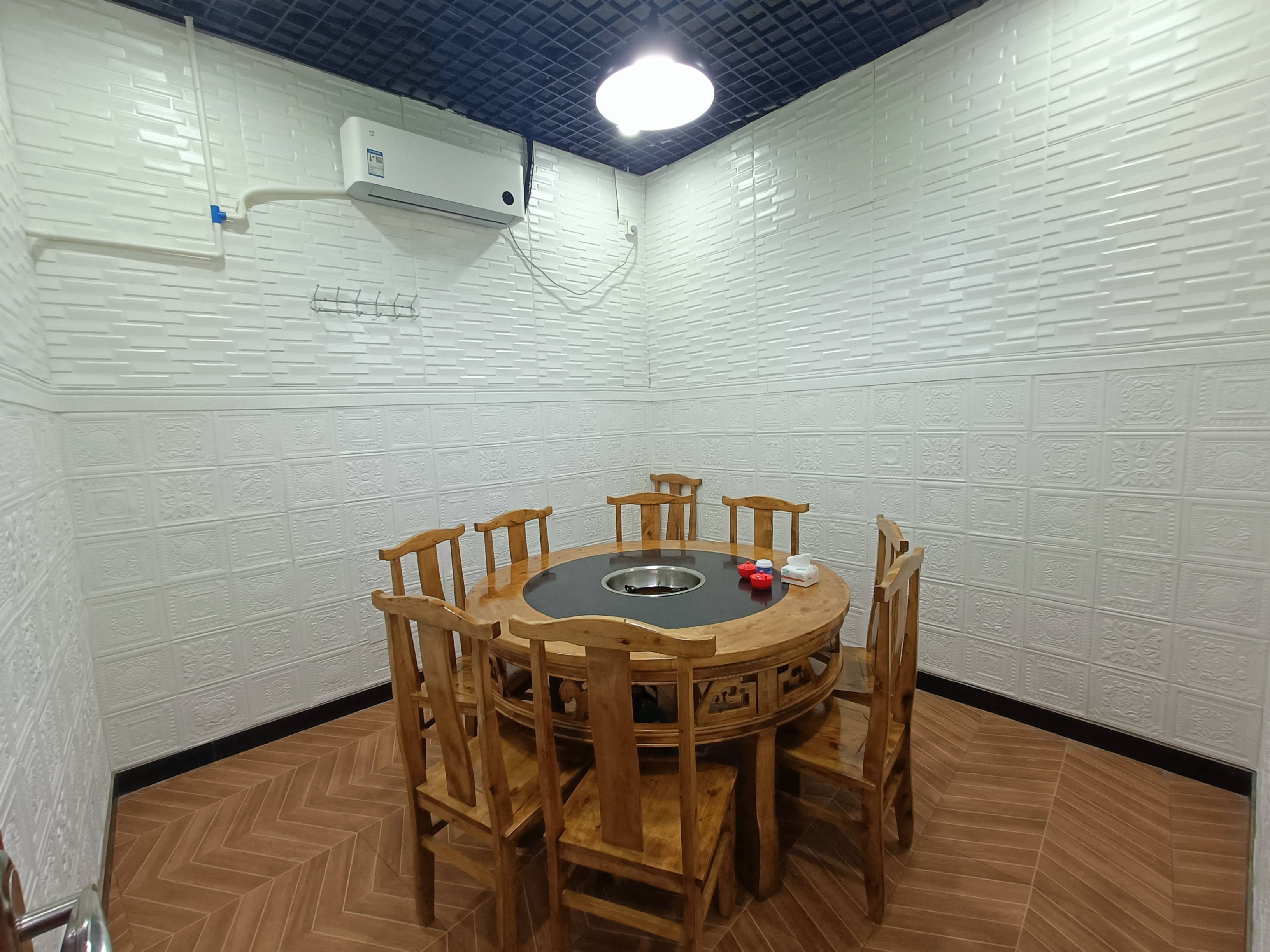雅安市雨城区陈大姐汤锅店